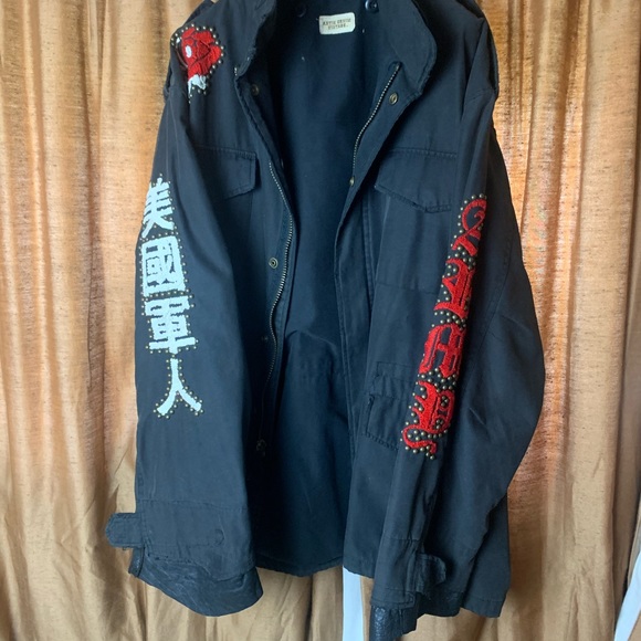 Denim jacket - Picture 1 of 6